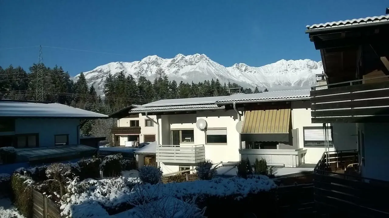 Family Apartment - Ferienwohnung Lanzi Innsbruck
